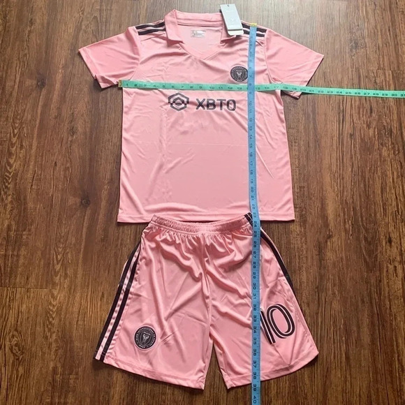 Messi Jersey & Shorts Set Inter Miami CF Pink Home Youth Size XL New - Picture 3 of 8
